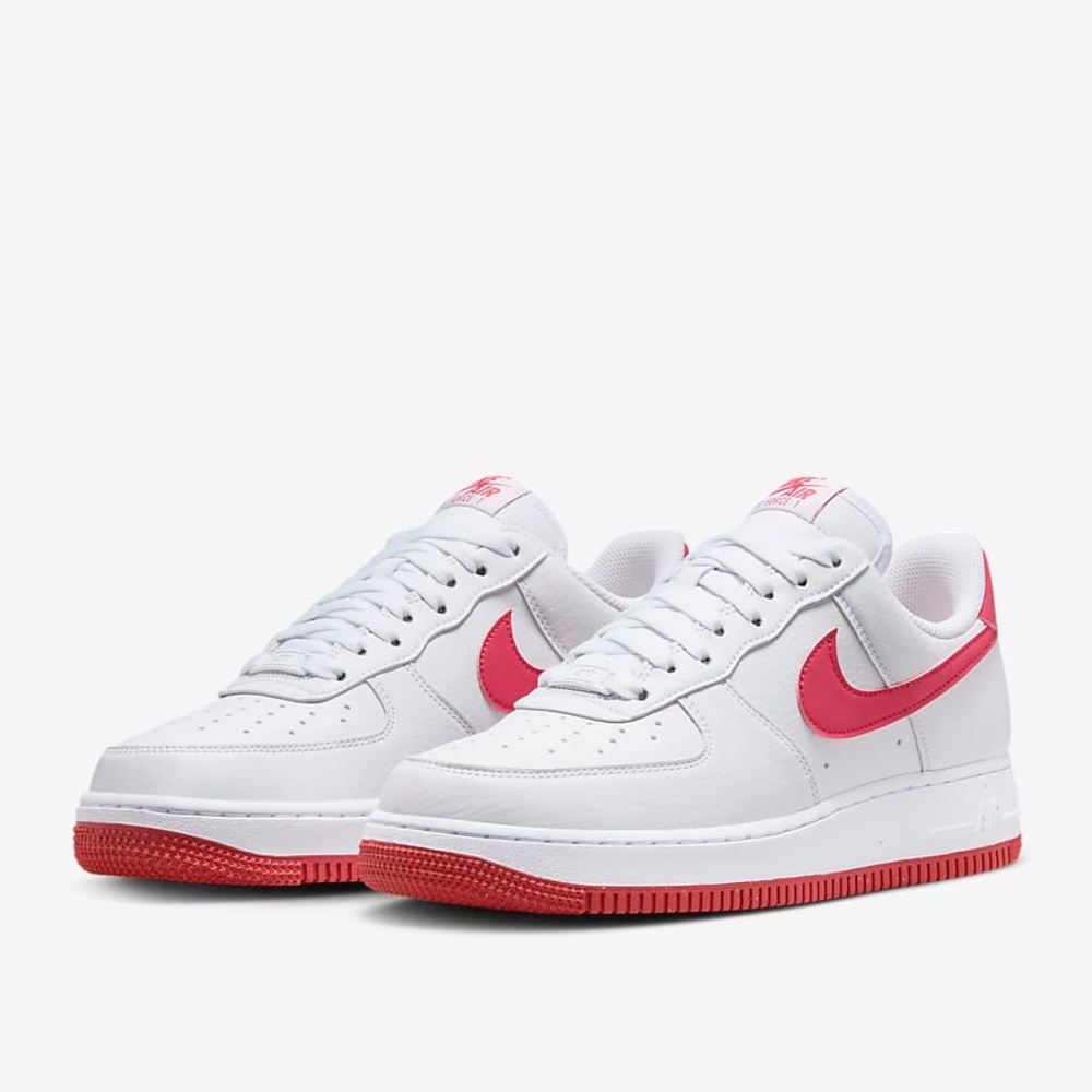 (Women's) Nike Air Force 1 '07